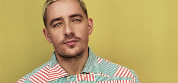 Artist Dermot Kennedy looking at camera