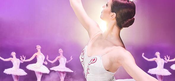 image of ballet dancers standing in a line