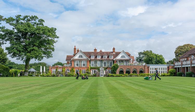 Chewton Glen outside