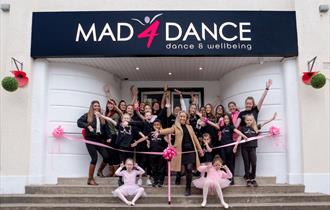 pupils outside mad4dance